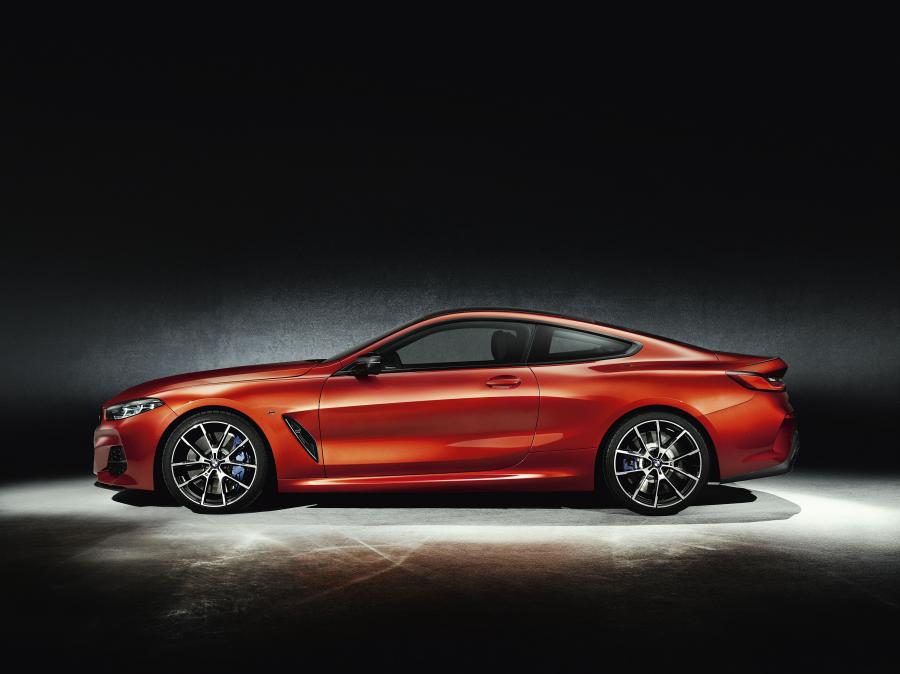  BMW M850i xDrive Carbon Package (G15) 2018 года  (WW) (фото 5 из 287)